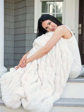 Minky Couture - White Hugs